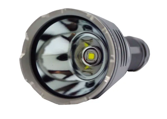 Klarus RS20 CREE XM-L2 U2 LED 1050 Lumens Flashlight