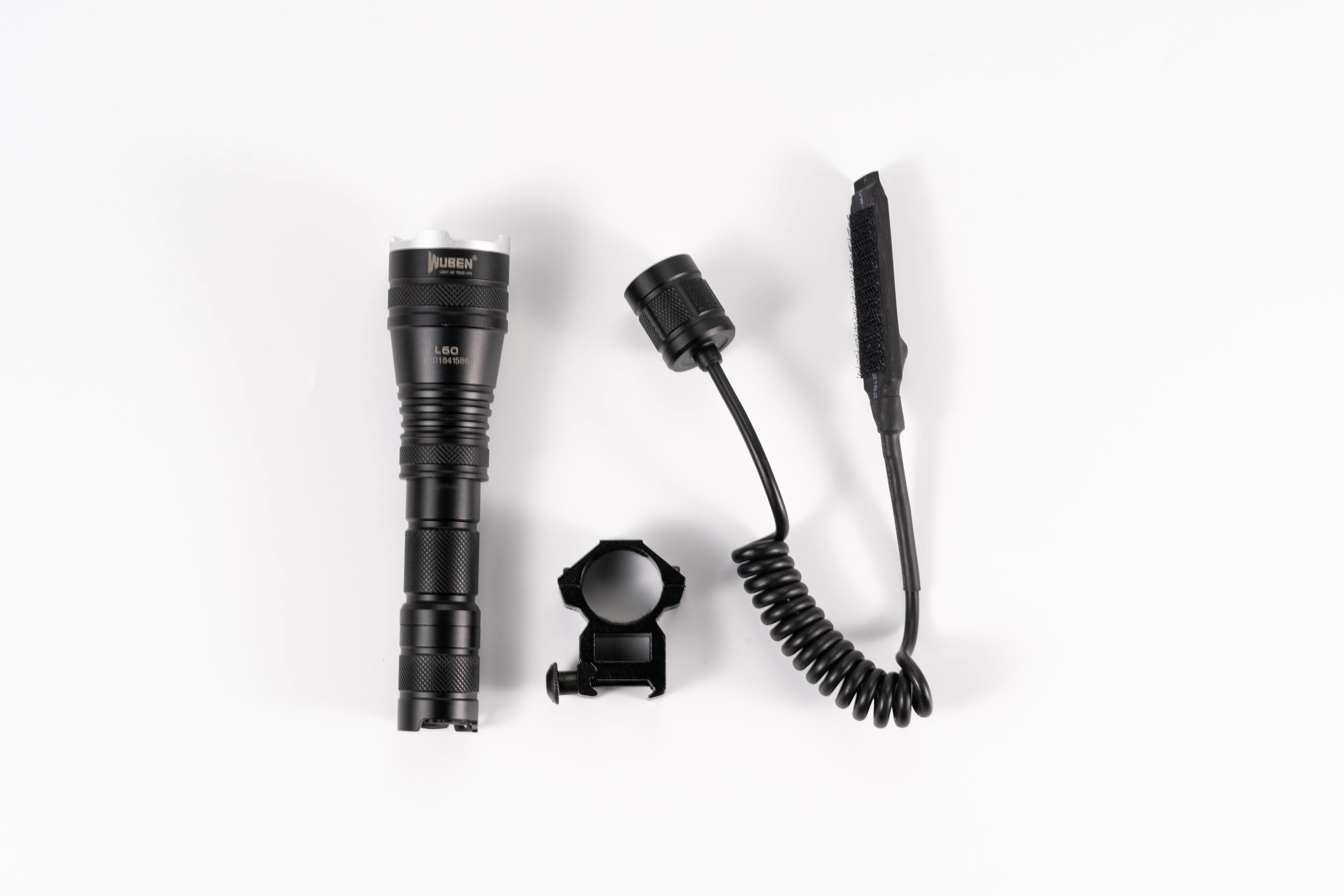 L60 Zoomable LED Self Defense Flashlight - 1200 Lumens