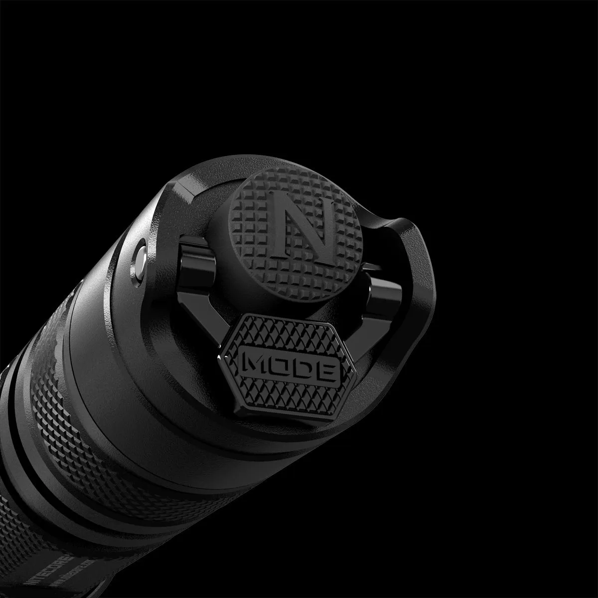 Nitecore Precise Series P20UV 1 x 18650 / 2 x CR123A CREE XM-L2 T6 800 Lumen LED Flashlight with Secondary UV LEDs