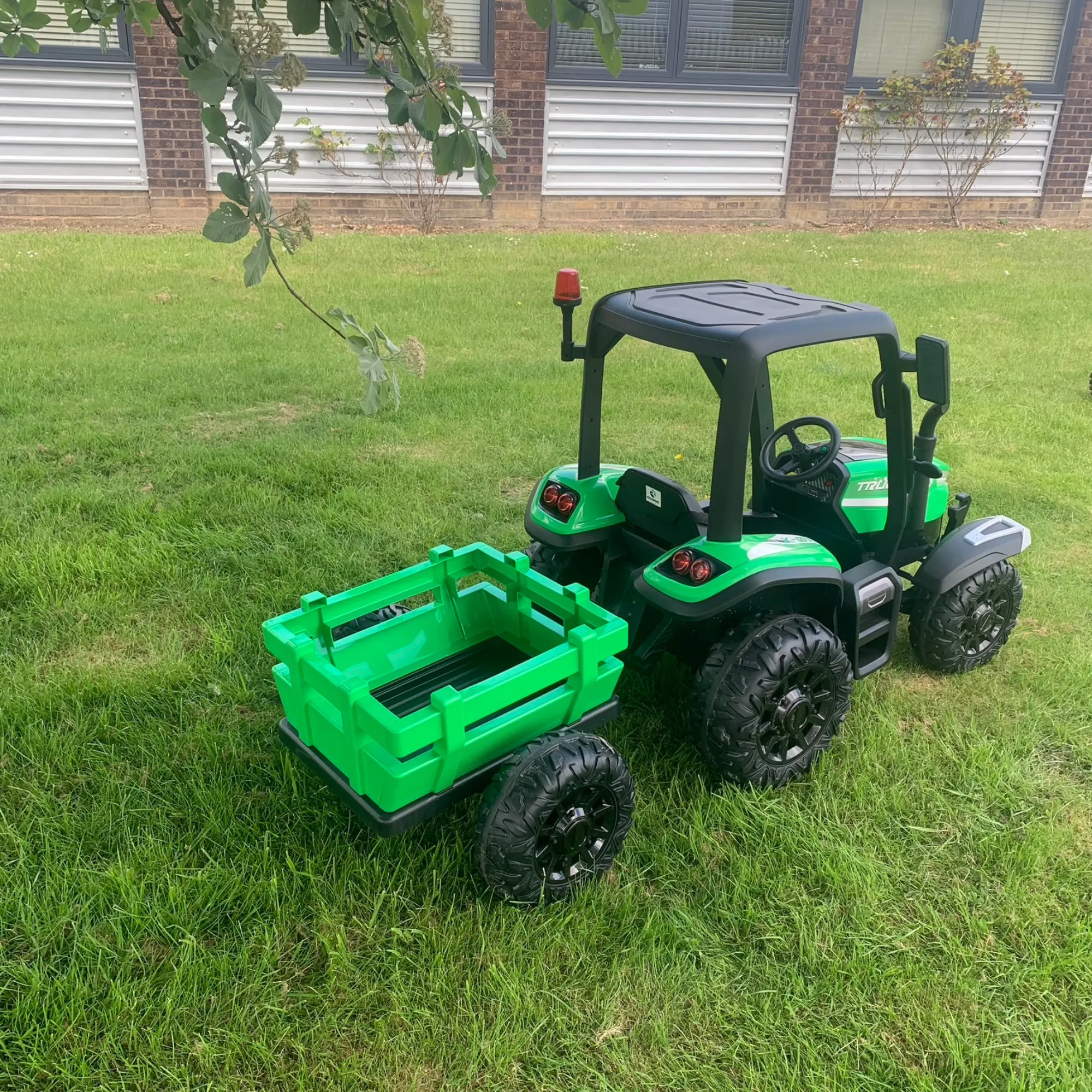 RiiRoo 24V Tractor With Trailer